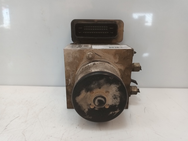 Unidade hidráulico de controlo ABS Opel Insignia G09