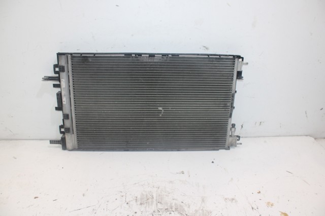 Condensador / Radiador de ar condicionado para Opel Insignia A (G09) (2008-2017) 2.0 CDTI (68) A20DTH 13330217