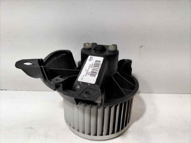 Motor de ventilador de forno (de aquecedor de salão) 13335075 OPEL