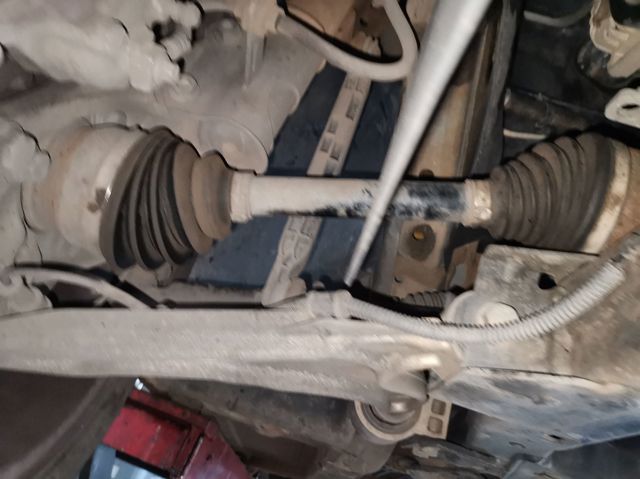 OPEL 13335143 Правая полуось в наличии Павлоград