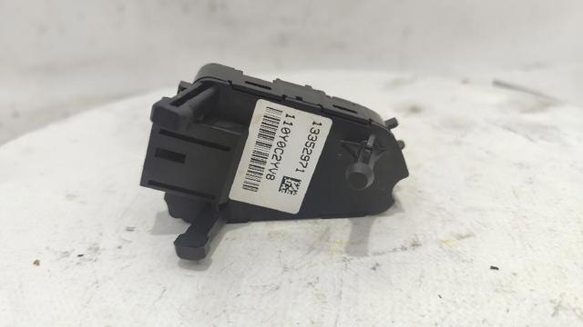 OPEL 13352971 в наличии Тернополь