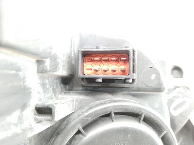 OPEL 13365291 Правая фара в наличии Чернигов