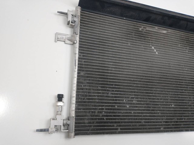 Condensador de ar condicionado / radiador para Chevrolet Cruze (J300) (2009-2011) 2.0 CDI Z20DMHZ20S1 13377763