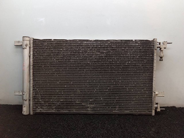 Condensador de ar condicionado / radiador para Opel Astra J Sedan 1.7 CDTI (69) A17DTS 13377763