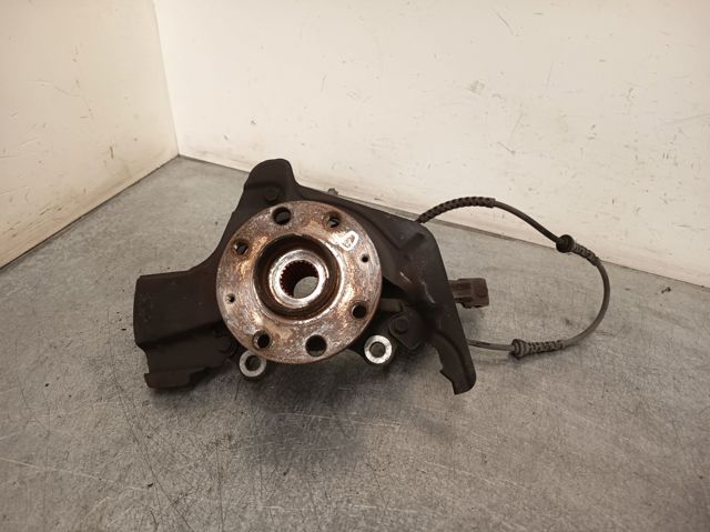 OPEL 13388768 Цапфа передняя правая в наличии Хмельницкий