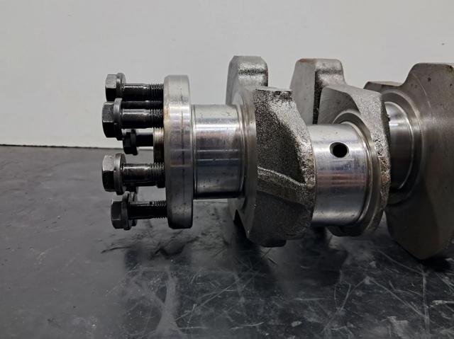 Cambota de motor Toyota Corolla E12