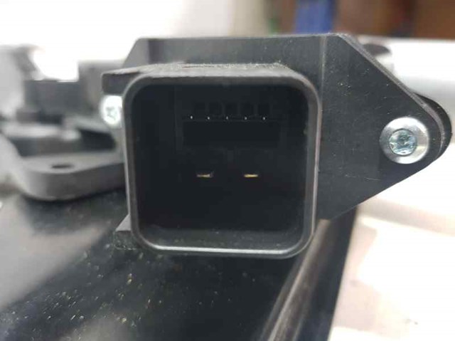 Mecanismo de acionamento de vidro da porta dianteira esquerda Opel Astra