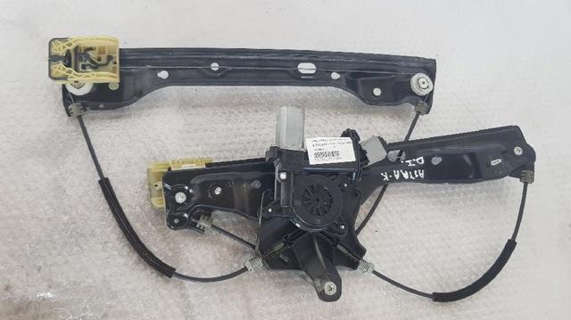 Mecanismo de acionamento de vidro da porta dianteira esquerda Opel Astra