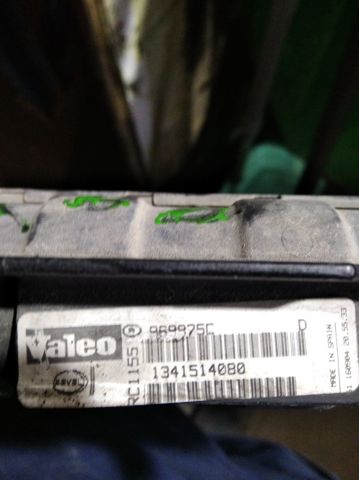 Radiador de esfriamento de motor 1341514080 PEUGEOT