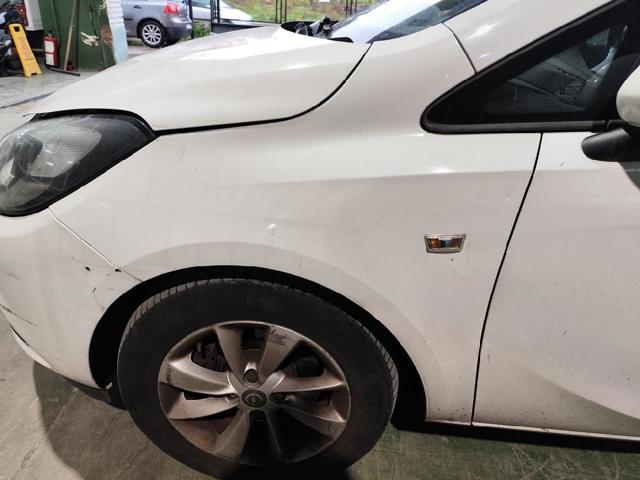 Pára-lama dianteiro esquerdo 13434576 OPEL