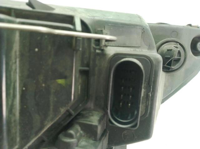 FORD 1343653 Правая фара в наличии Кривой Рог