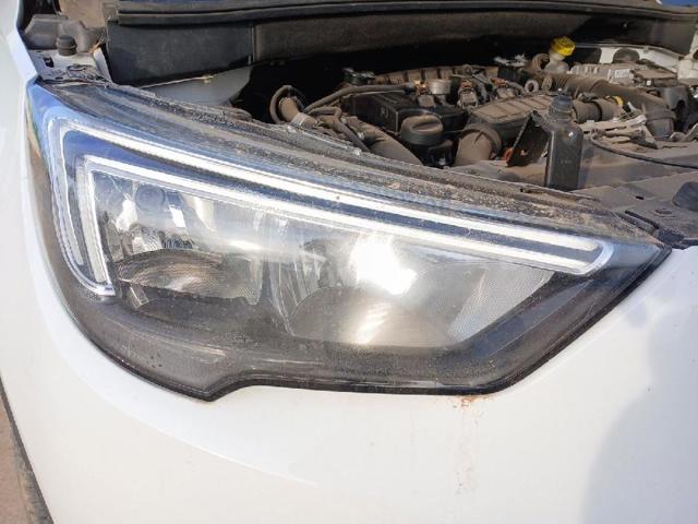OPEL 13467968 Правая фара в наличии Черкассы