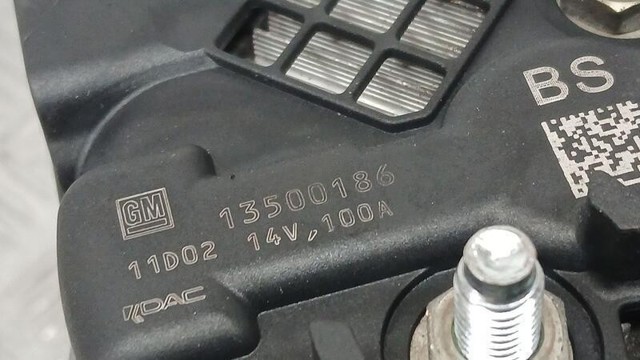 OPEL 13500186 Генератор в наличии Украина