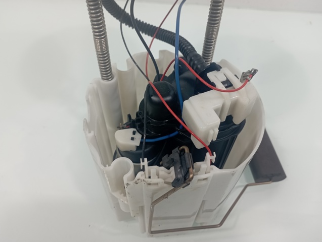 Módulo de bomba de combustível com sensor do nível de combustível 13503672 GM