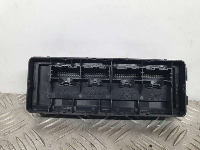 OPEL 13505739 в наличии Украина
