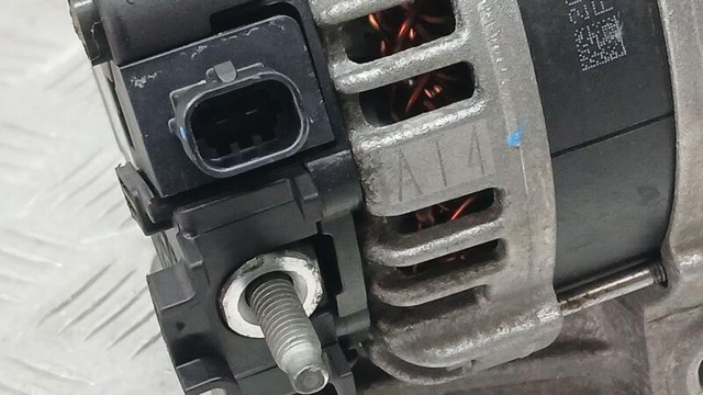 OPEL 13513070 Генератор в наличии Днепр