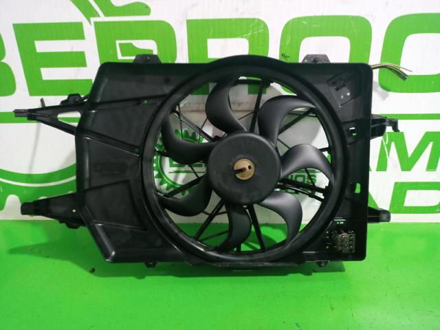 FORD 1355712 Диффузор радиатора охлаждения, в сборе с мотором и крыльчаткой в наличии Хмельницкий