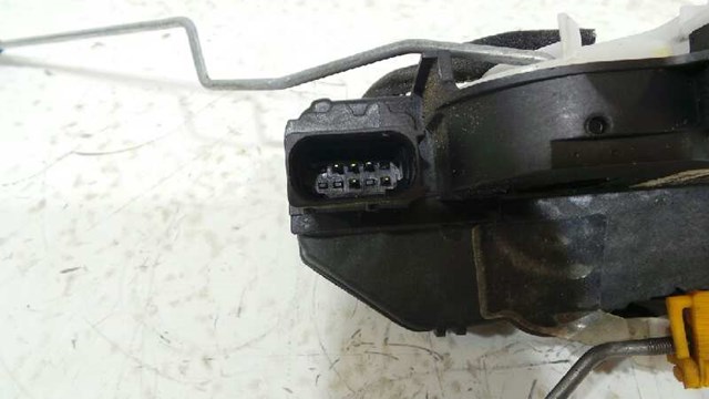 OPEL 13577984 Замок двери передней правой в наличии Тернополь
