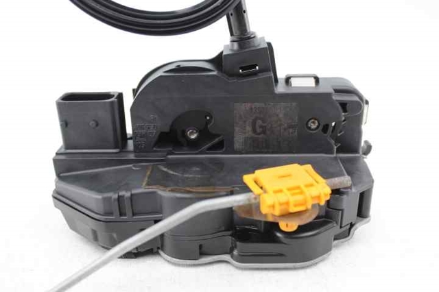 GM 13579515 Замок двери передней правой в наличии Хмельницкий