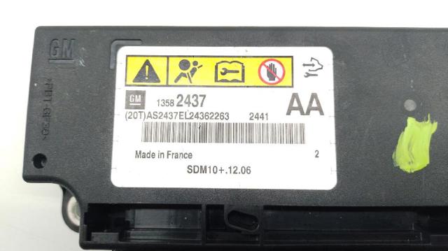 OPEL 13582437 в наличии Киев