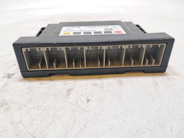 OPEL 13591610 в наличии Винница