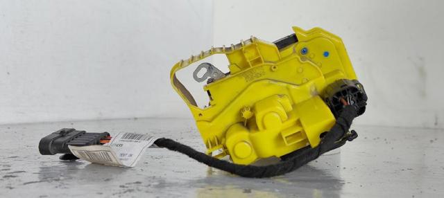 1361758080 FIAT Замок двери боковой сдвижной правой купить в Ирпень