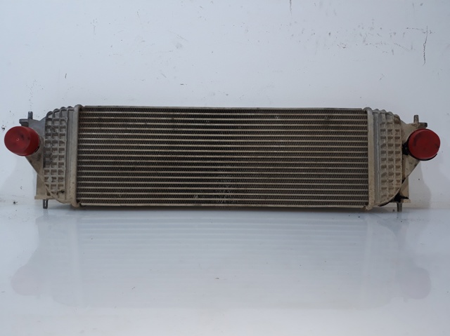 Radiador de intercooler 1362067J00 Suzuki