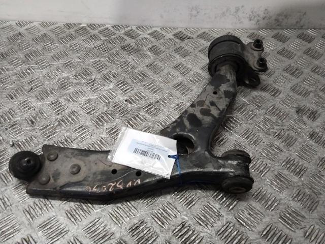 Braço oscilante inferior direito de suspensão dianteira 1362650 FORD