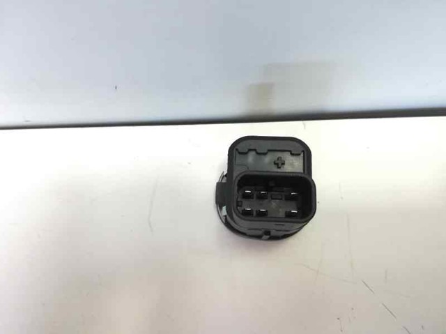 FORD 1363668 Кнопка включения мотора стеклоподъемника передняя левая в наличии Винница