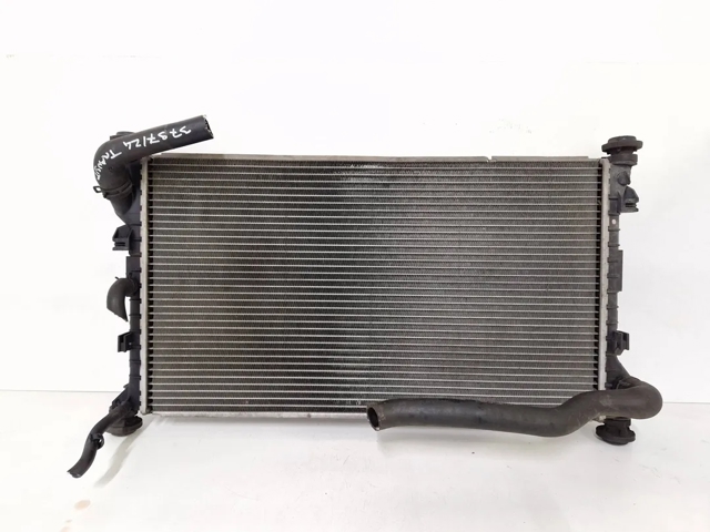 FORD 1365996 Радиатор в наличии Львов
