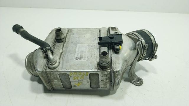 13717575406 BMW Интеркулер купить в Каменское