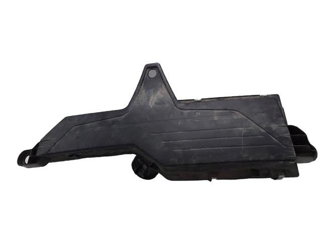 13718507313 BMW Корпус воздушного фильтра купить в Ирпень
