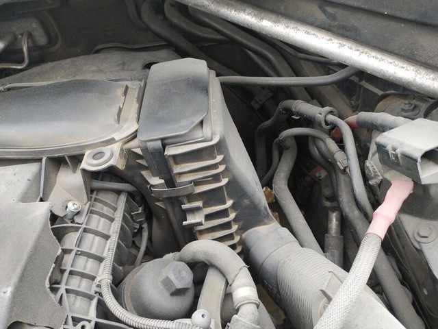 BMW 13718573869 Корпус воздушного фильтра в наличии Украина