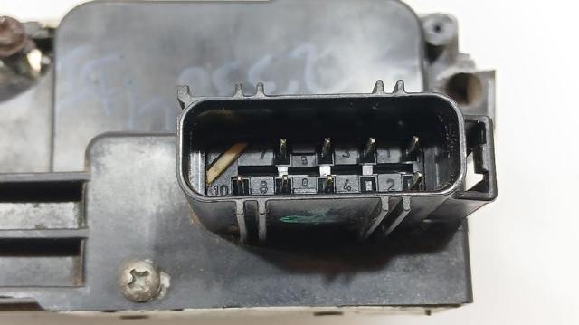 FORD 1372462 Замок передней правой двери в наличии Каменское