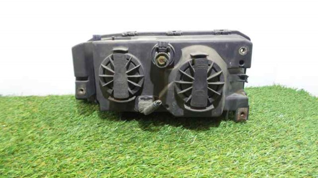 VOLVO 1372818 Фара правая в наличии Хмельницкий