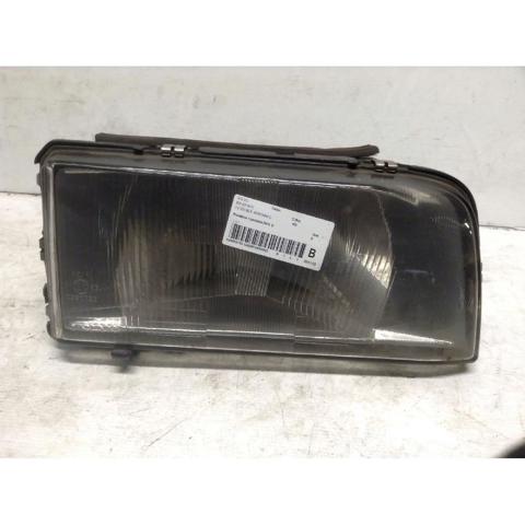 1372818 Правая фара купить Черновцы