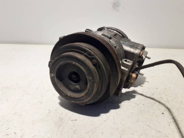 Compressor de aparelho de ar condicionado 1389418 BMW