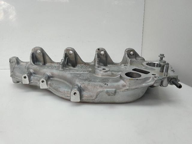 140031243R NISSAN Впускной коллектор купить в Ровно