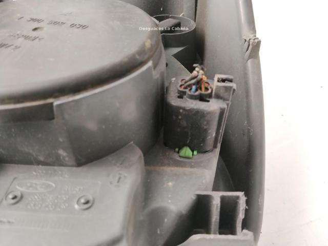 FORD 1415694 Правая фара в наличии Павлоград