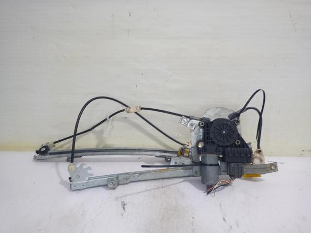 Mecanismo de acionamento de vidro da porta dianteira direita 1417697 FORD