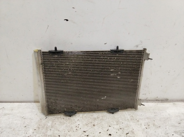 Condensador de ar condicionado / radiador para Citroen C3 Picasso 1.6 HDI 90 9HP M143443