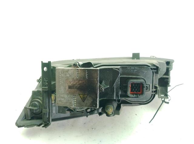 FORD 1435622 Правая фара в наличии Винница