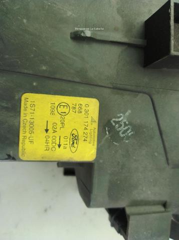 FORD 1435622 Фара правая в наличии Николаев