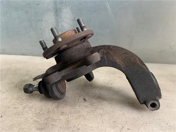 FORD 1439601 Цапфа передняя правая в наличии Ирпень