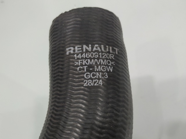 RENAULT 144609120R Патрубок интеркулера в наличии Николаев