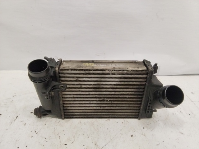 RENAULT 144614EB0A Интеркулер в наличии Ровно