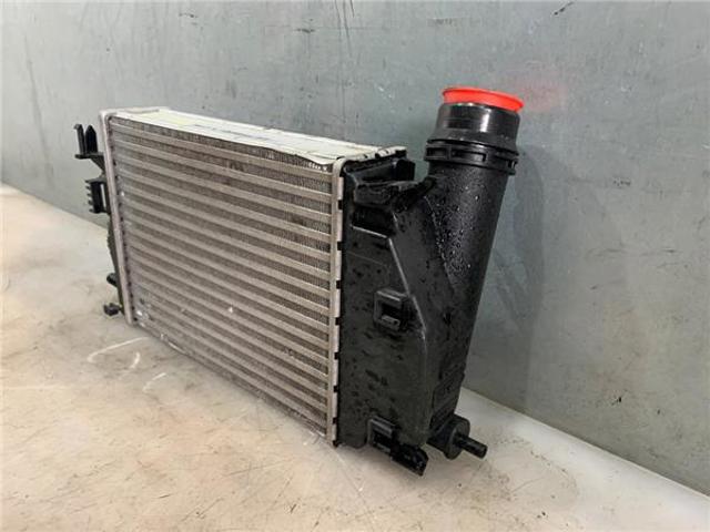 NISSAN 144614ED1A Радиатор интеркуллера в наличии Украина