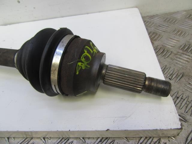 FORD 1447467 Полуось (привод) передняя правая в наличии Винница