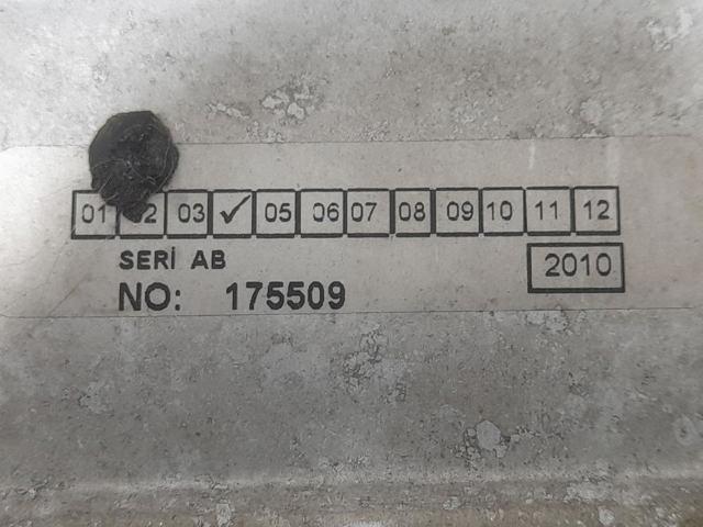 RENAULT 144960024R Радиатор интеркуллера в наличии Полтава