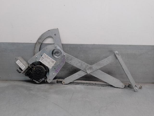 FORD 1452758 Стеклоподъемник передней правой двери в наличии Ужгород